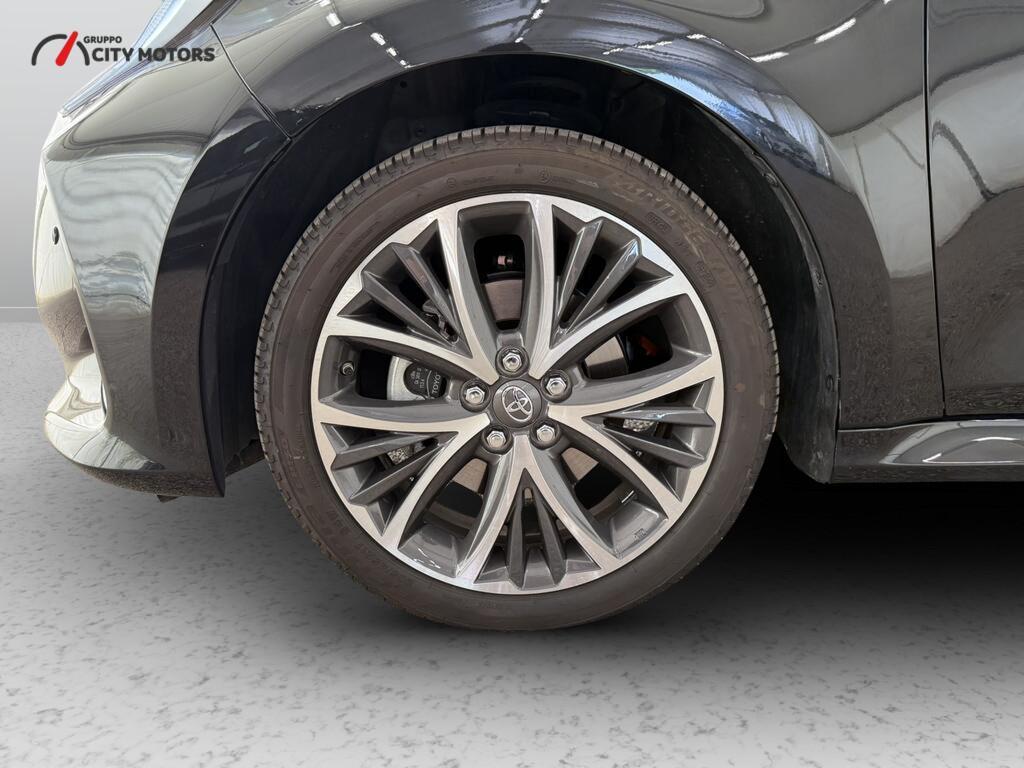 Toyota Yaris 1.5 Hybrid 130 Lounge E-CVT