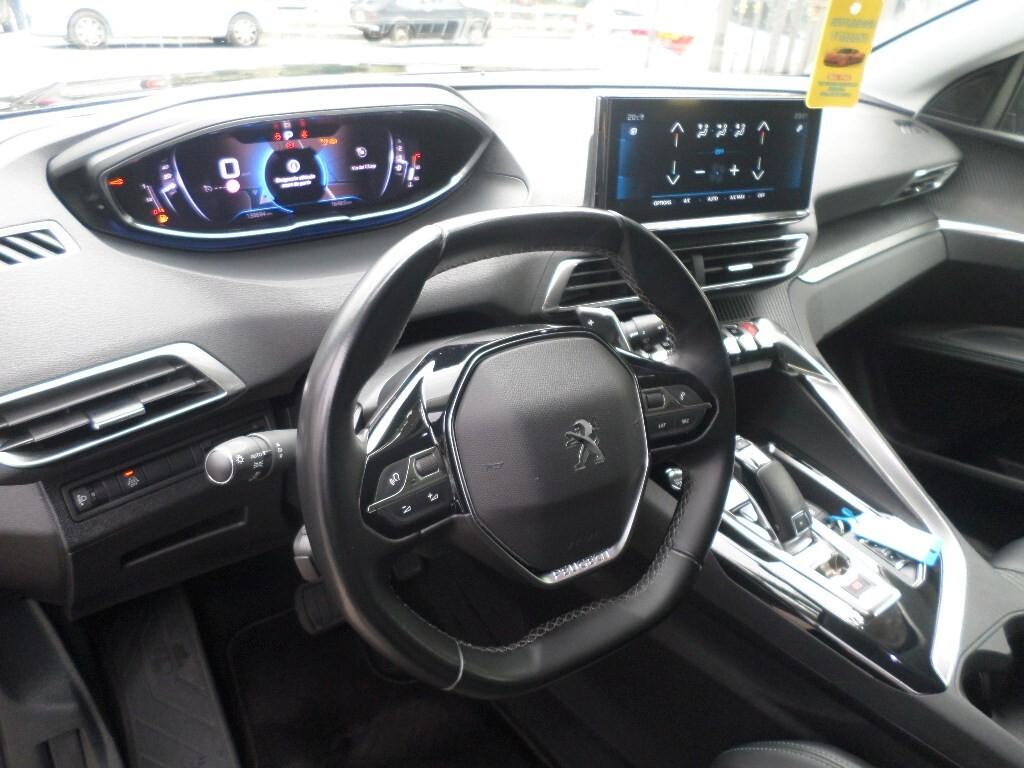 Peugeot 3008 BlueHDi 130 S&S EAT8 Allure