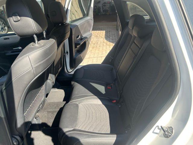 MERCEDES-BENZ B 180 d Automatic Premium OK NEOPATENTATO