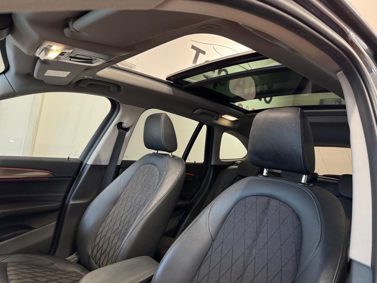 BMW X1 SDRIVE 18d AUT. XLINE - TETTO