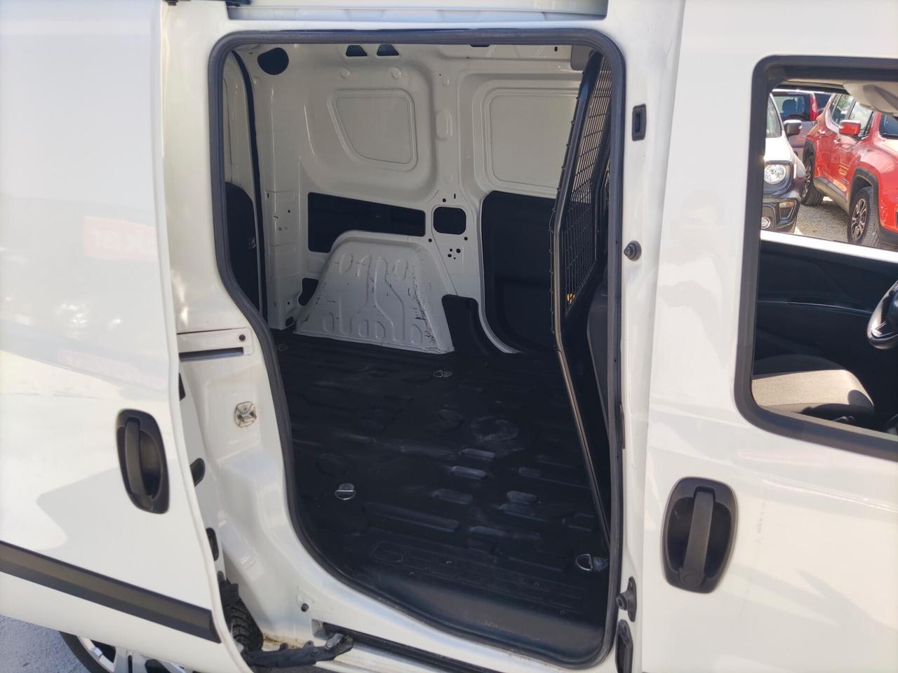 Fiat Doblo Doblò 1.6 MJT 105CV S&S PC-TN Cargo Lounge