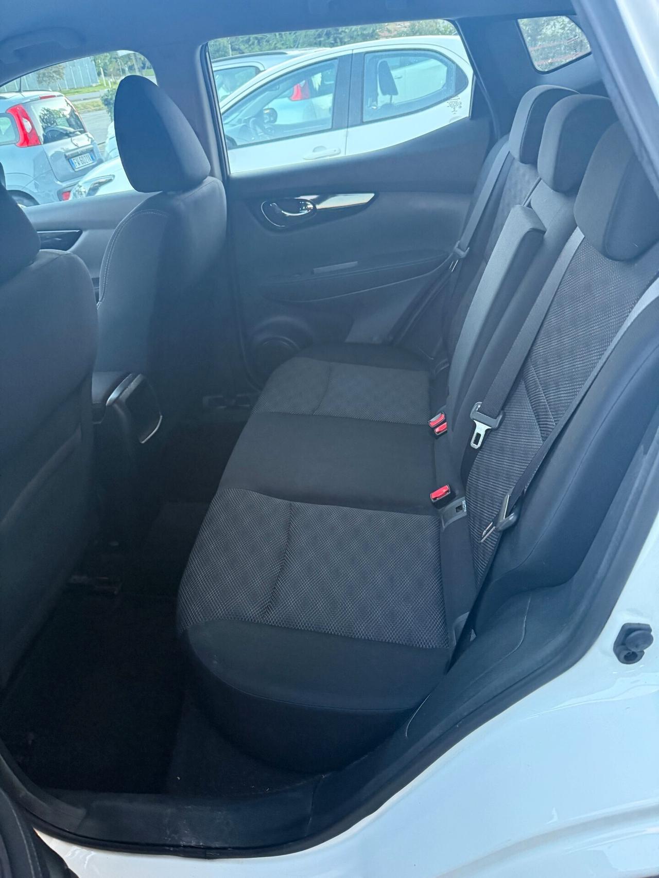 Nissan Qashqai 1.2 DIG-T Acenta