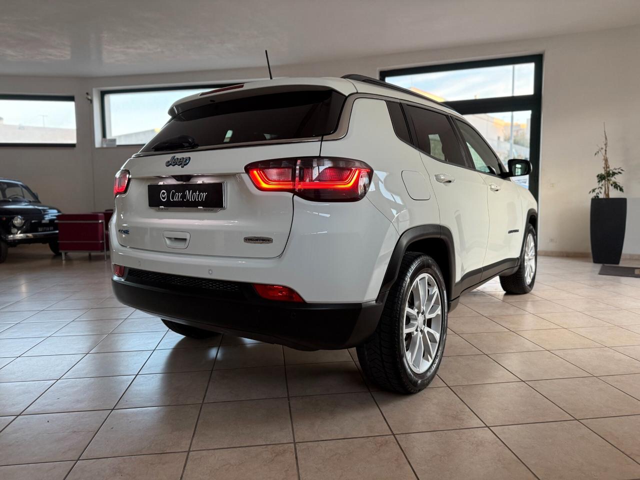 Jeep Compass 1.3 Turbo T4 190 CV PHEV AT6 4xe Business