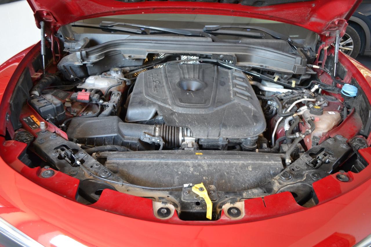 Alfa Romeo Stelvio 2.2 Turbodiesel 160 CV AT8 RWD Business