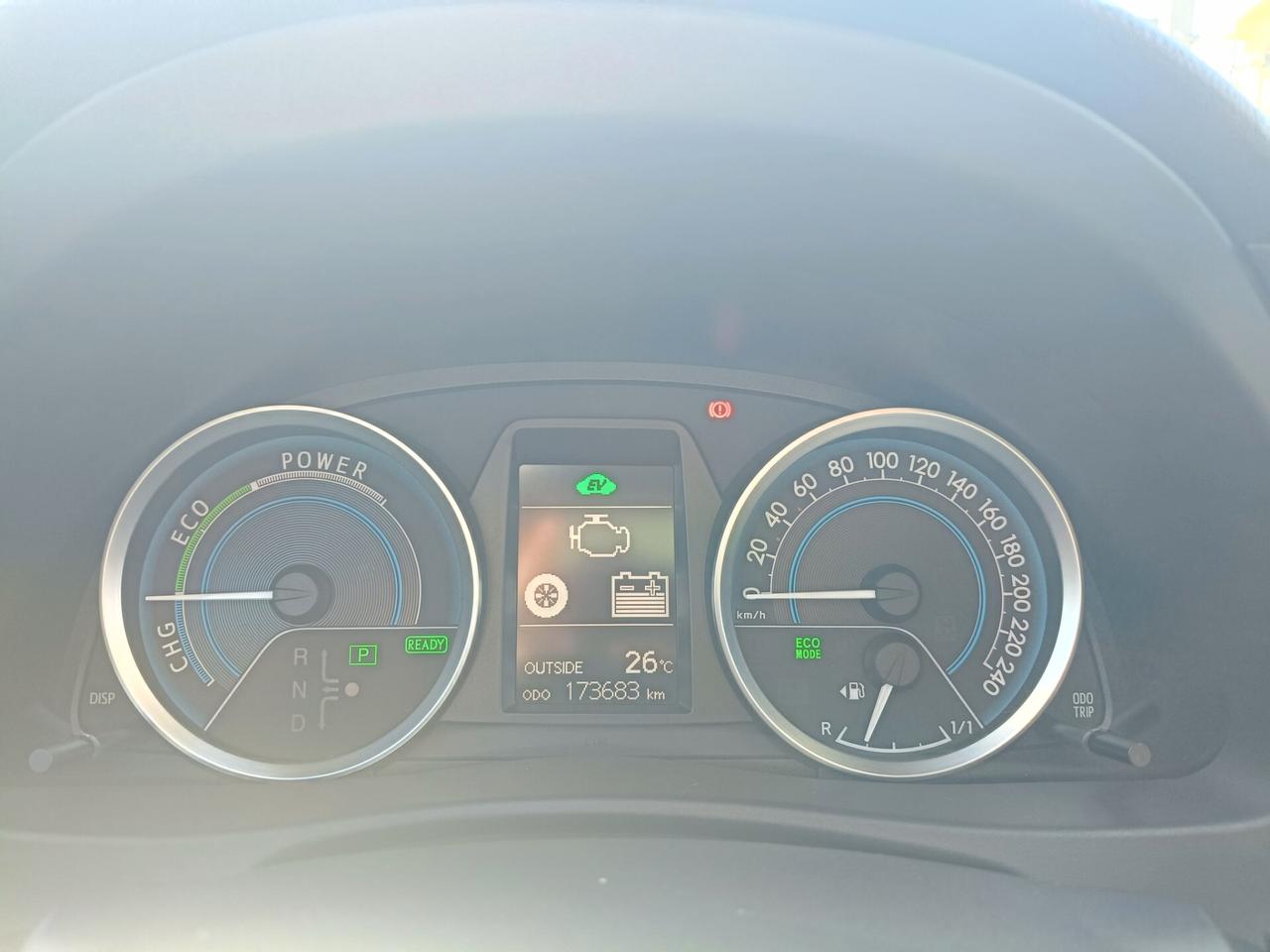 Toyota Auris 1.8 Hybrid Lounge