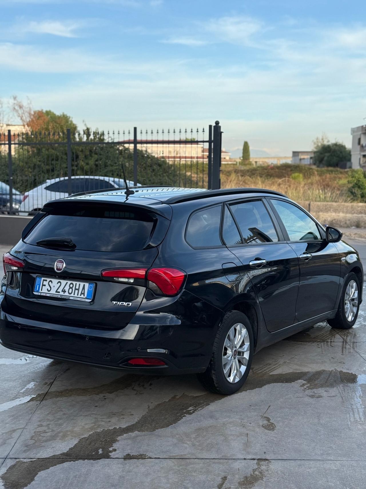 Fiat Tipo 1.6 Mjt S&S SW Lounge