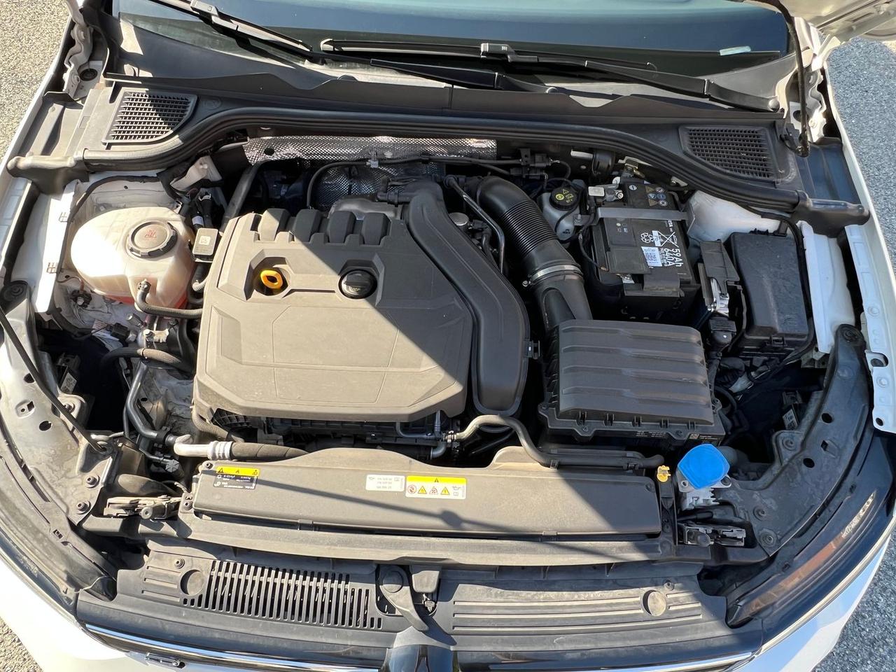 Volkswagen Golf 1.5 eTSI EVO R Line DSG #50262