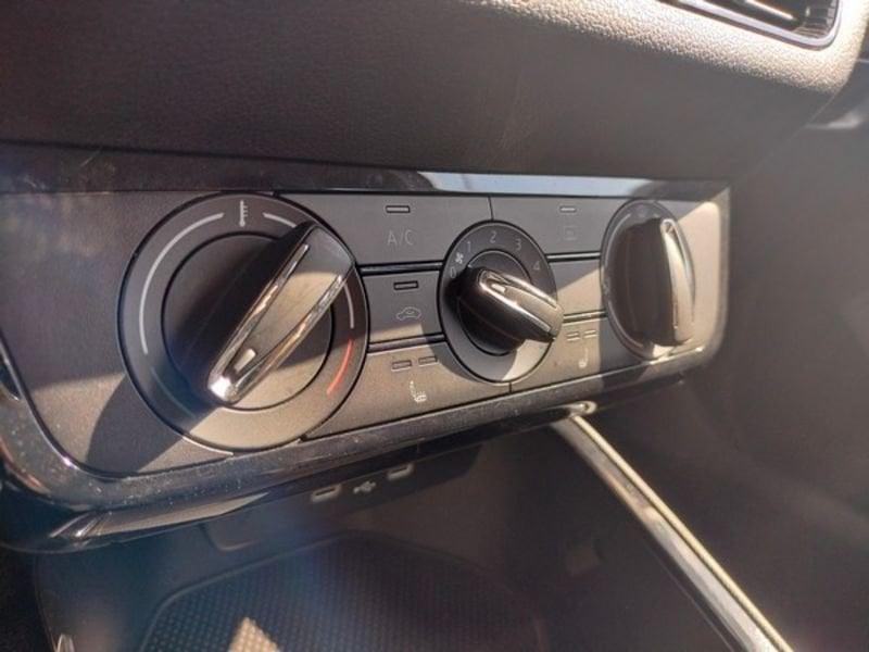 Škoda Fabia 1.0 MPI Evo 59KW YOUNG EDITION