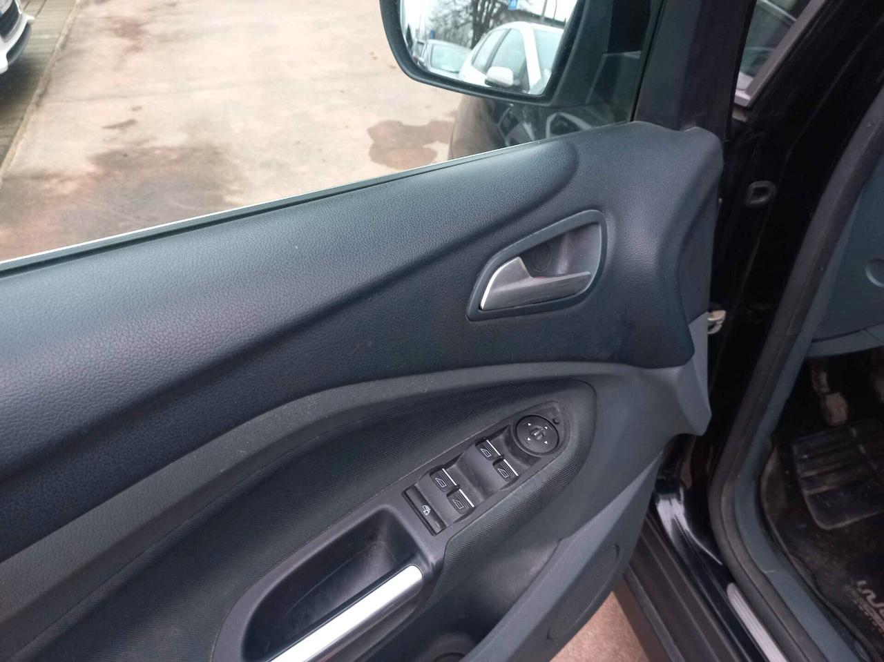 Ford C-Max 1.6 EcoBoost 150CV Titanium