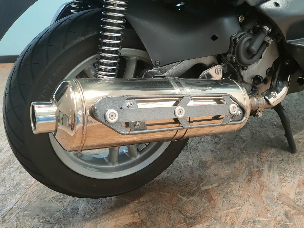 Piaggio Beverly 500: grintoso e con grande personalità
