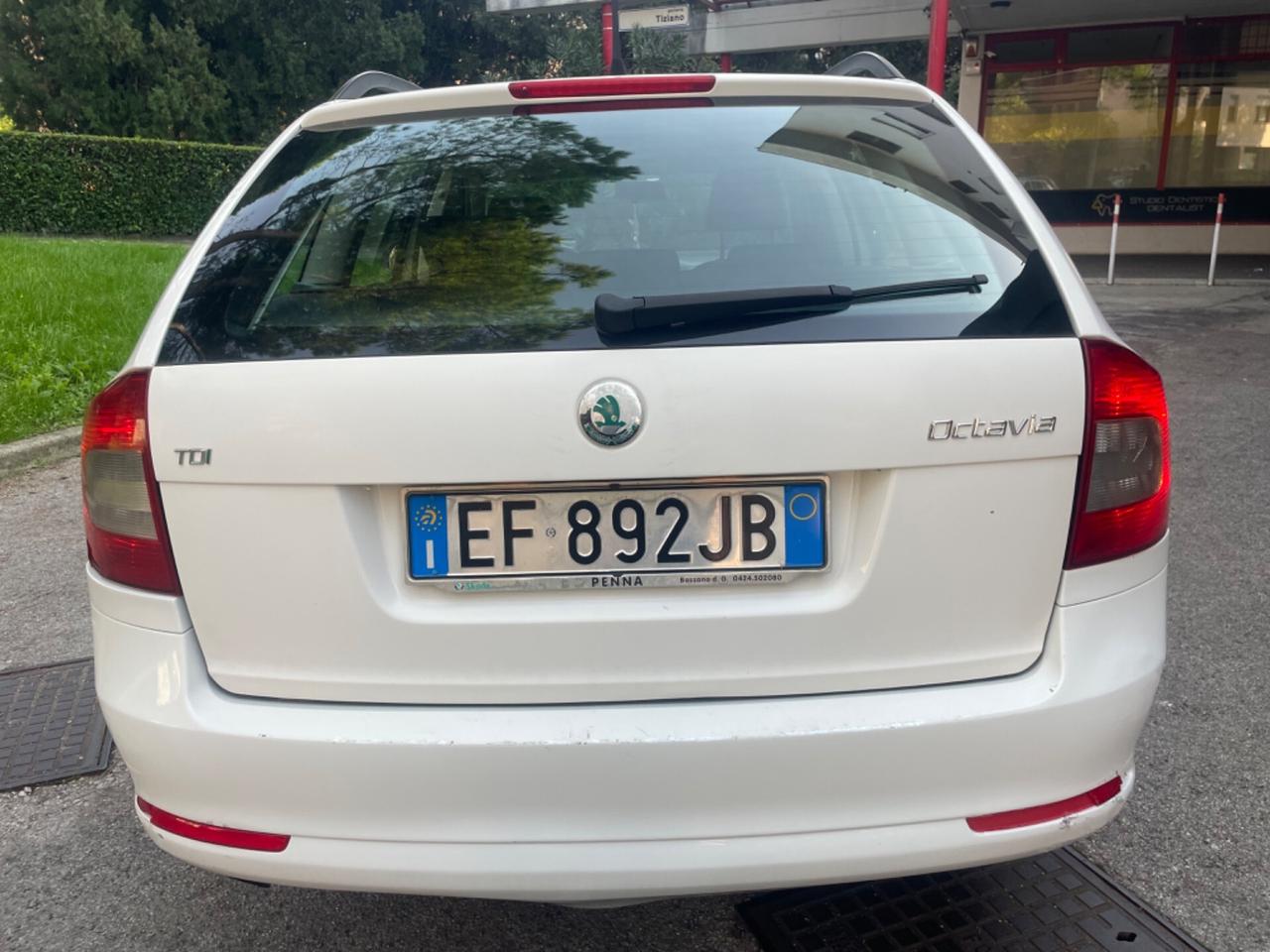 Skoda Octavia 1.6 TDI CR Pronta al uso