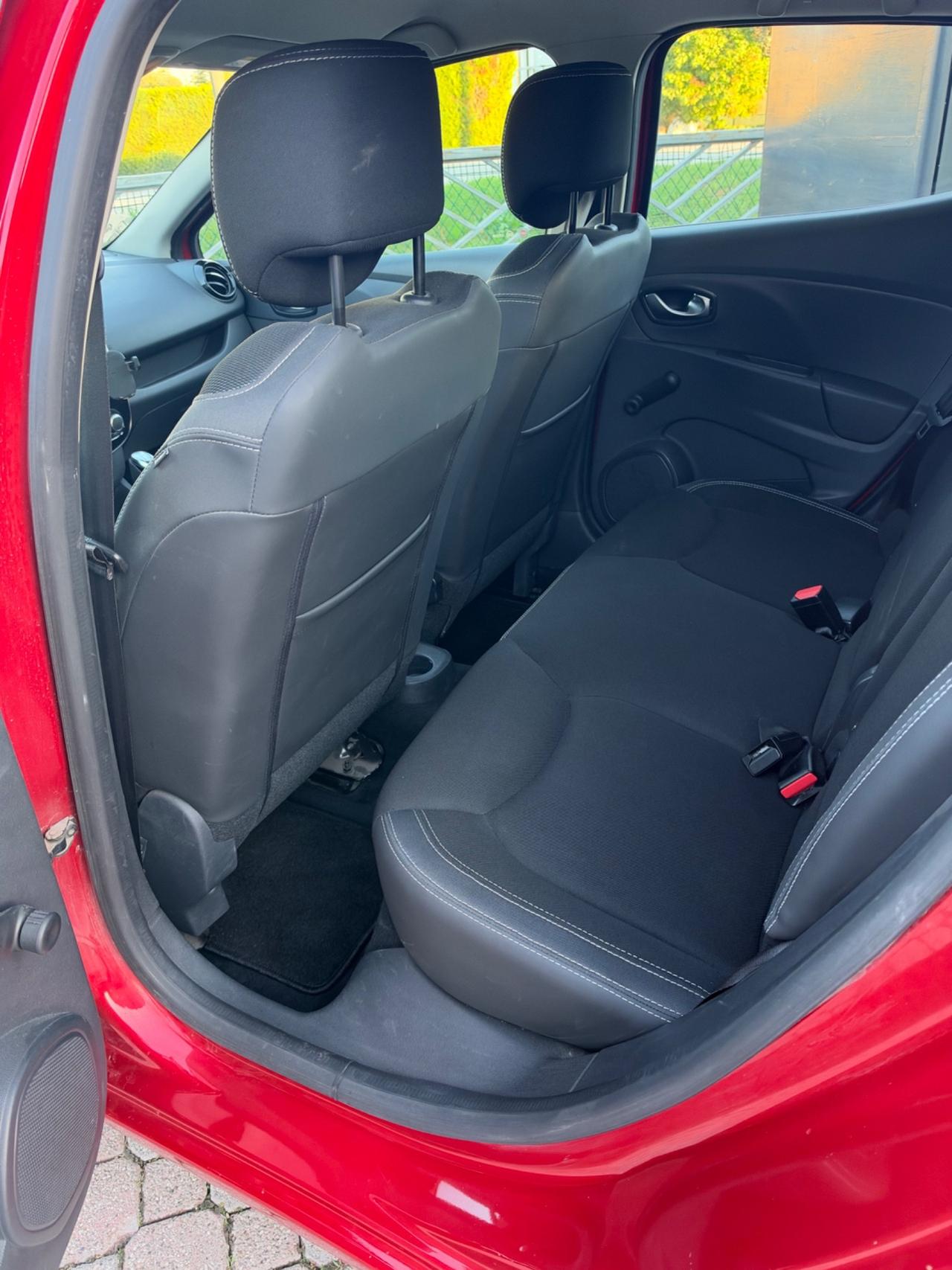 Renault Clio dCi 8V 75 CV Start&Stop 5 porte Energy Intens