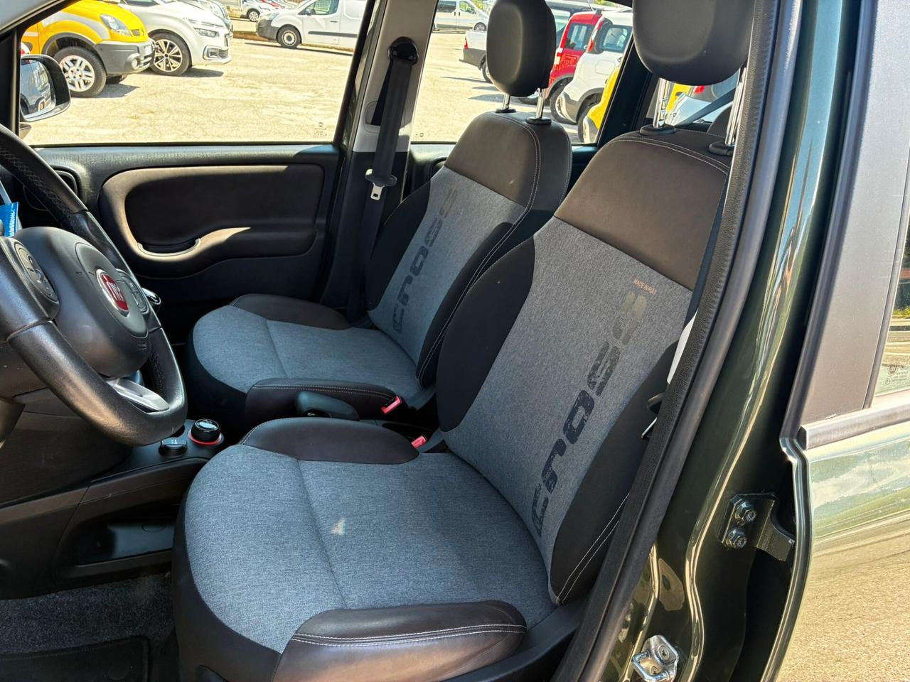 FIAT PANDA CROSS 4x4 0.9TWINAIR - KM 33000