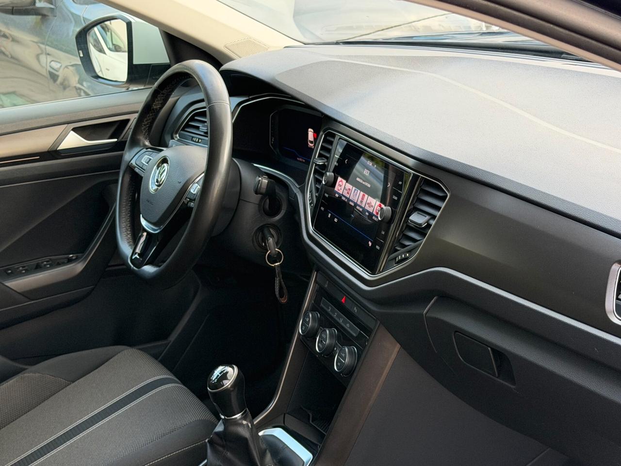 Volkswagen T-Roc 1.6 TDI 115 cv. ADVANCED (Doppio Colore)