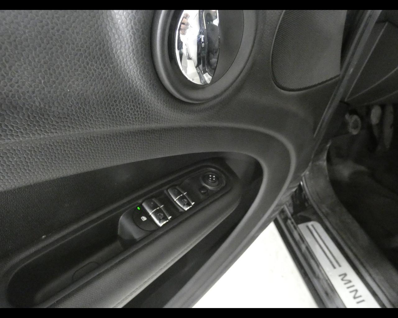 MINI Mini Countrym.(R60) - Mini 1.6 One D Countryman