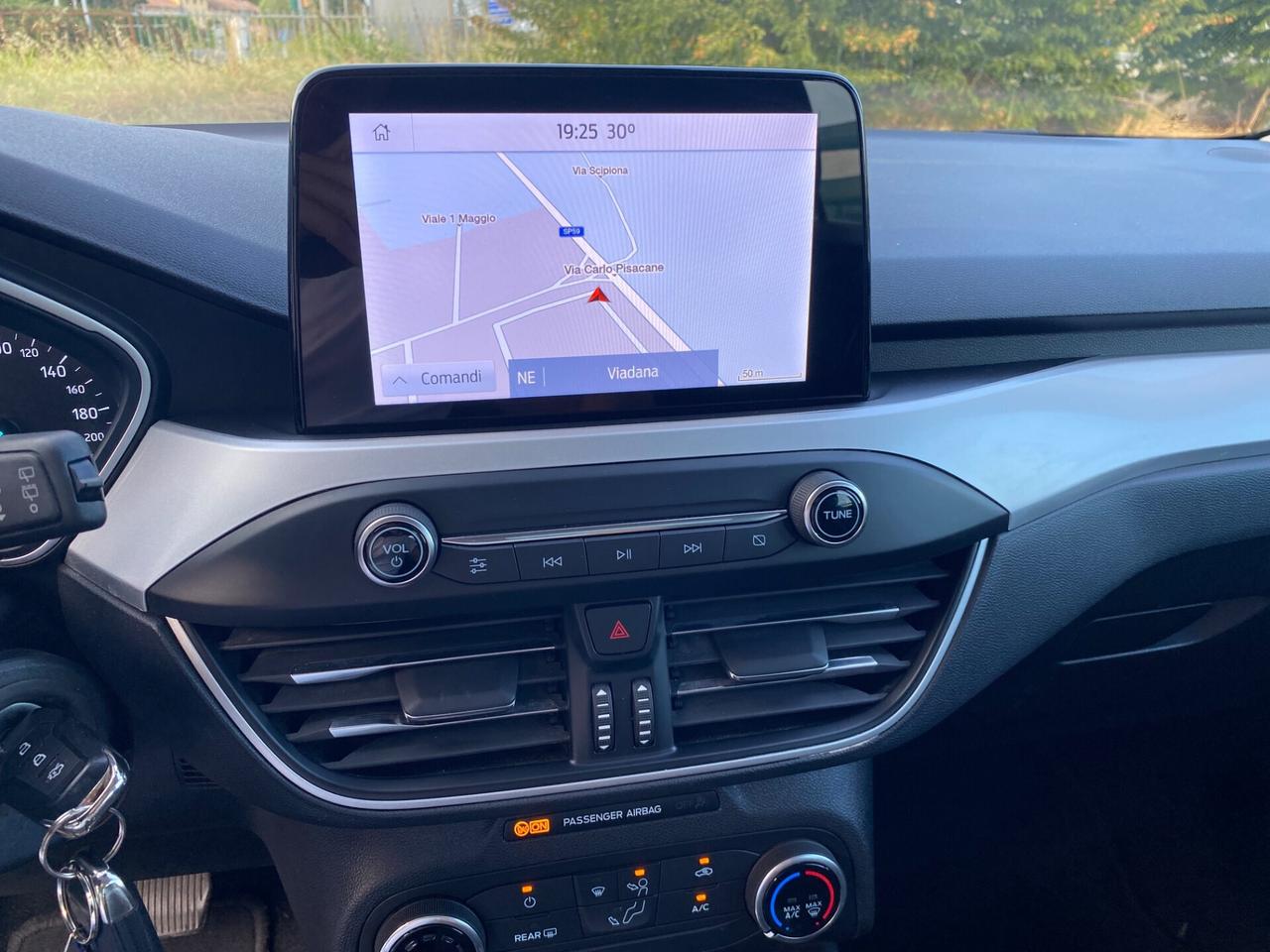 Ford Focus Berlina 1.5 120 CV automatico 5p. Business Co-Pilot