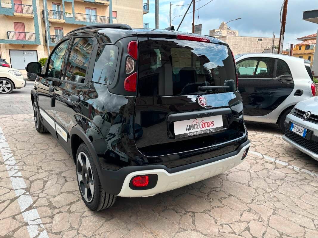 Fiat Panda Pandina 1.0 firefly hybrid s&s 70cv