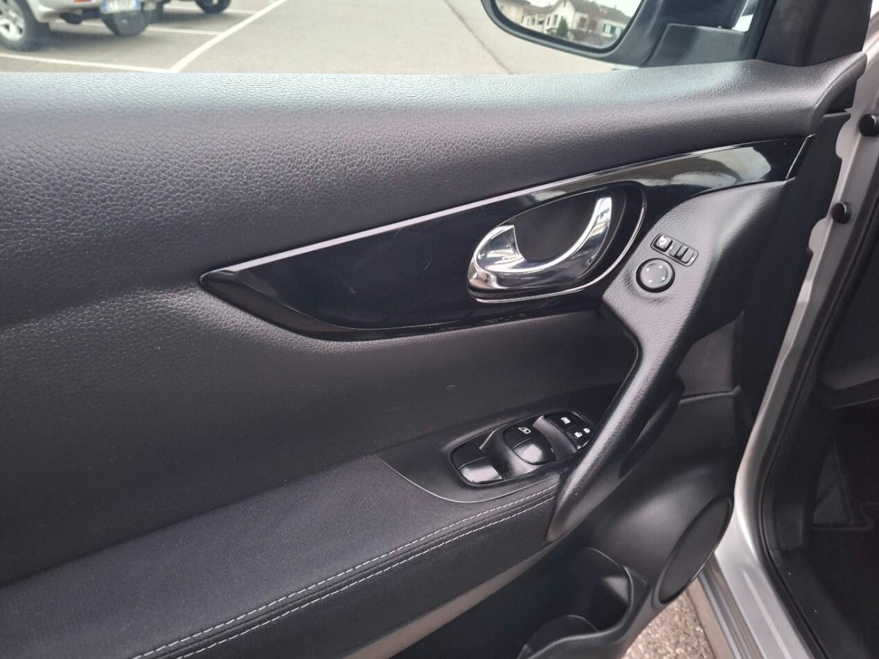 Nissan Qashqai 1.5 dCi DPF Acenta