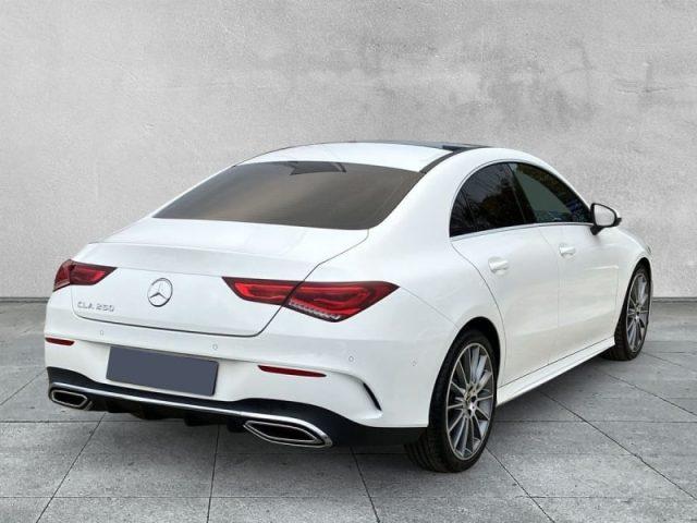 MERCEDES-BENZ CLA 250 Automatic Premium