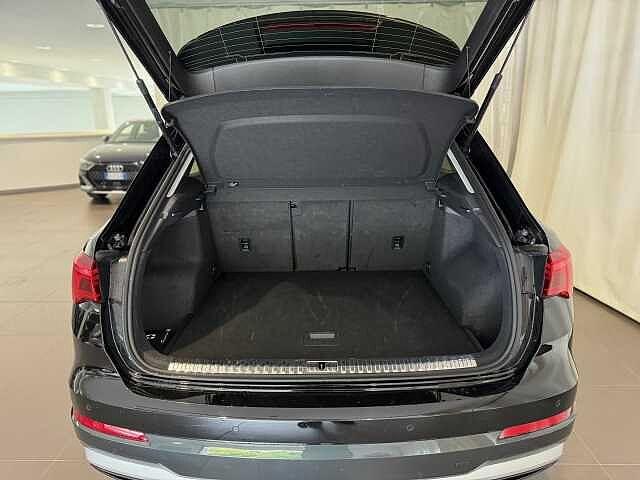 Audi Q3 35 TDI S tronic Business Advanced