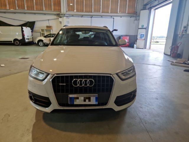 AUDI Q3 2.0 TDI quattro S tronic Advanced