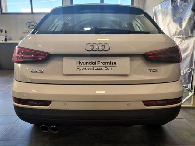 AUDI Q3 2.0 TDI 120 CV Business