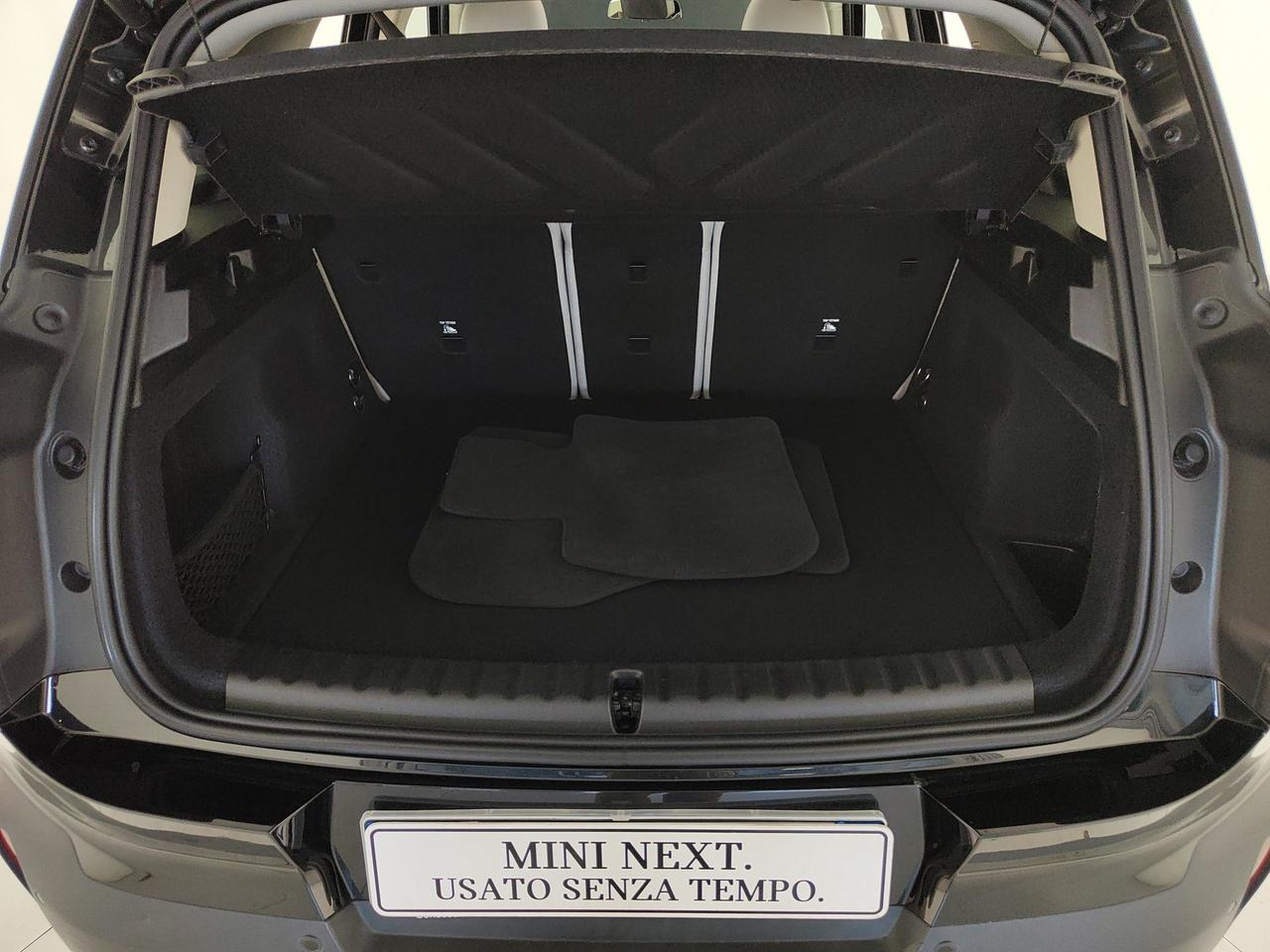 MINI Mini Countryman 2.0 48V D Classic auto
