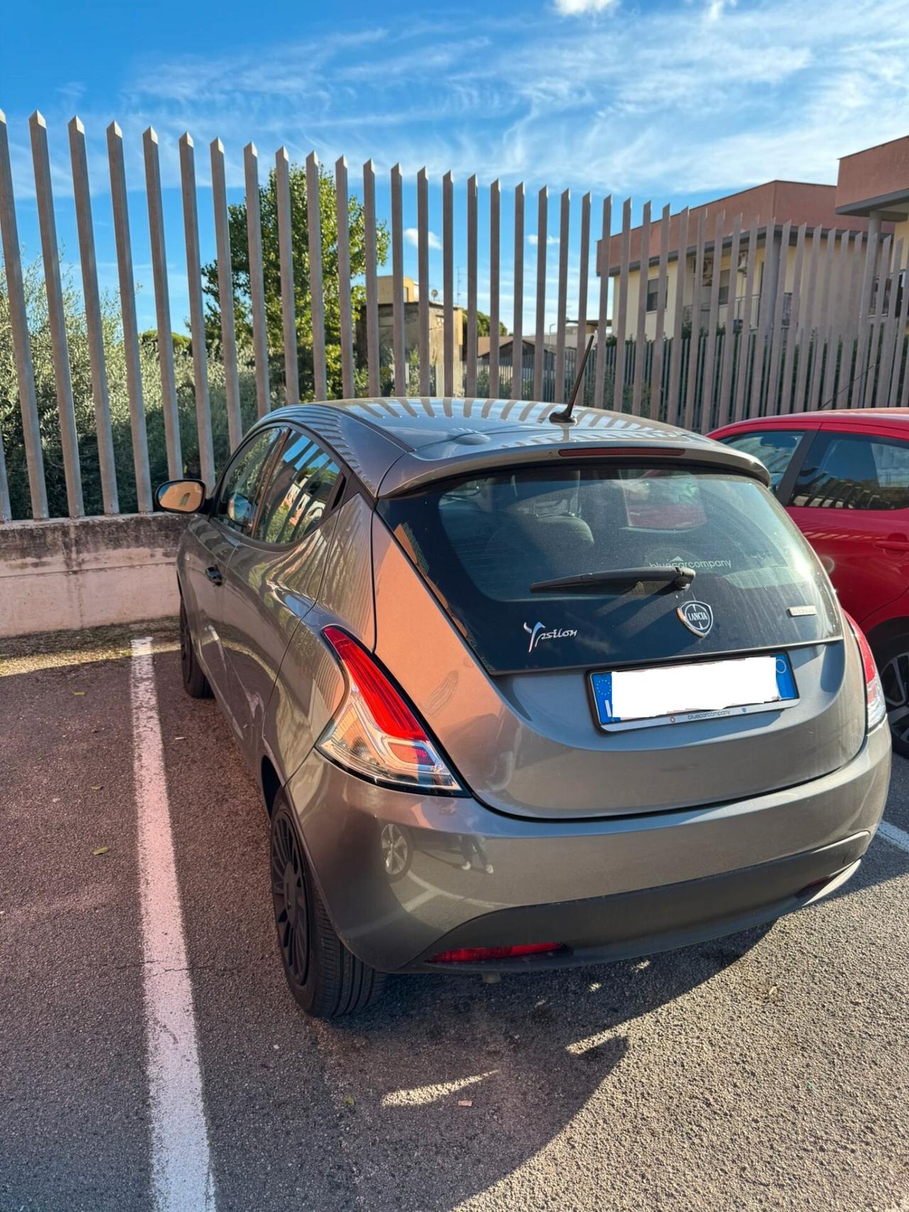 Lancia Ypsilon