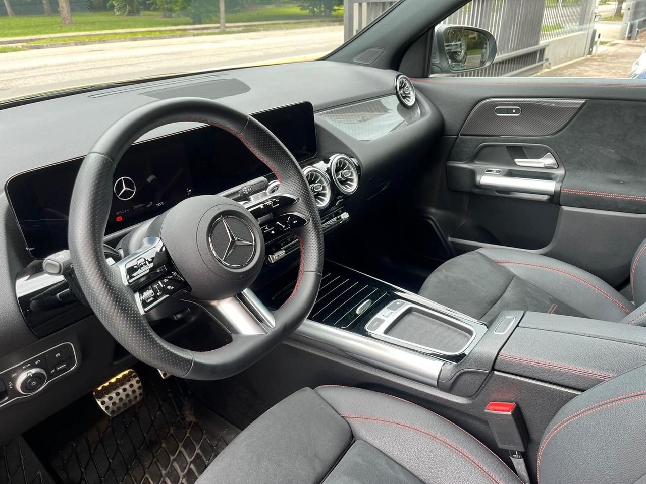 Mercedes-benz GLA 250 GLA 250 Automatic 4matic AMG Line Premium Plus