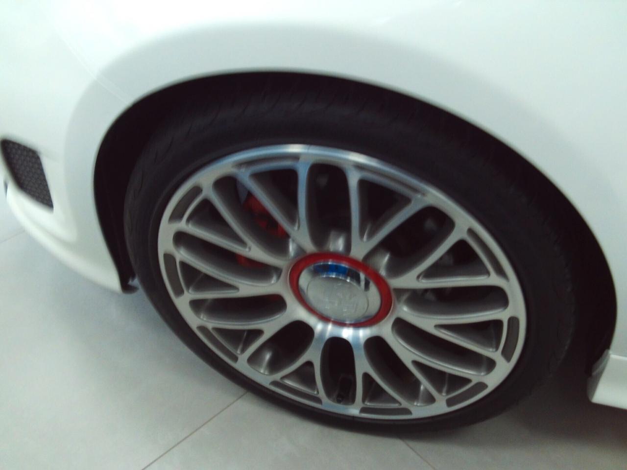 Abarth 595 1.4 Turbo T-Jet 165 CV Turismo