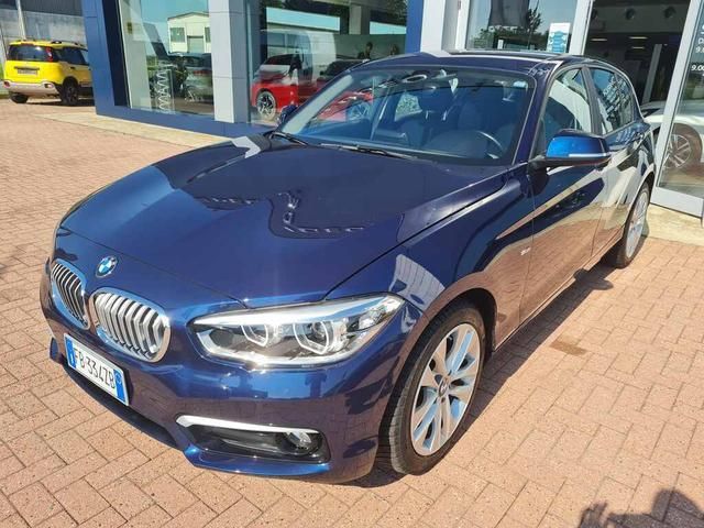 BMW Serie 1 5 Porte 116 d Urban Auto