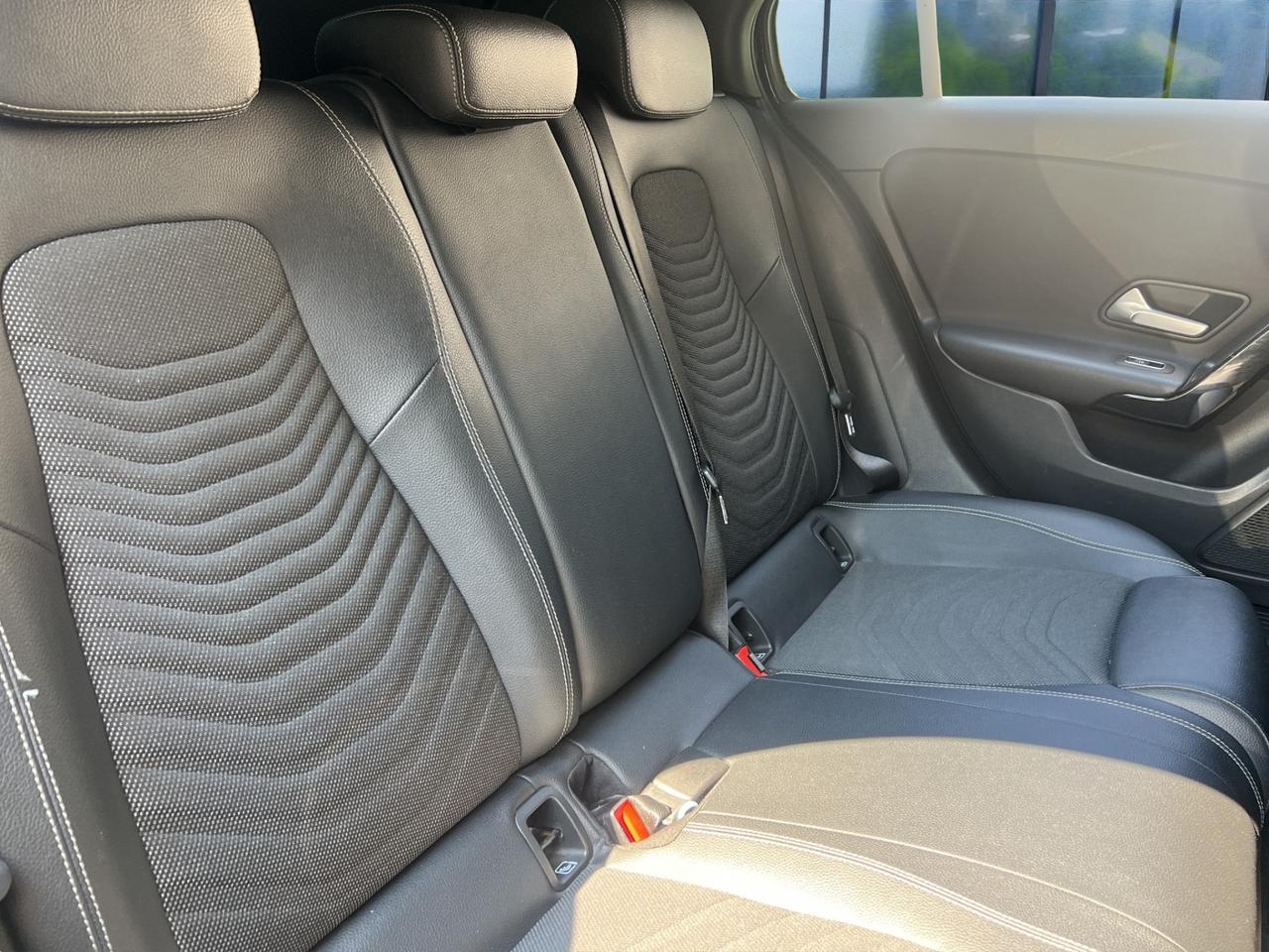 Mercedes-benz A 180 d Premium