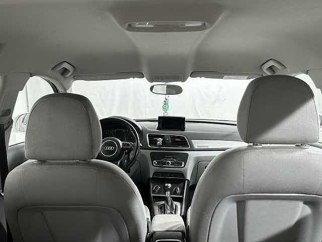 Audi Q3 2.0 TDI Business