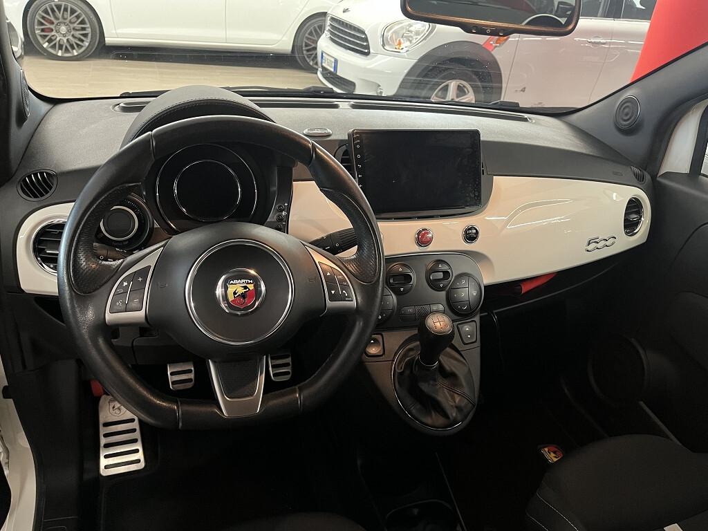 Abarth 500 1.4 Turbo 140CV
