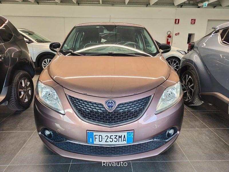 Lancia Ypsilon 1.2 69cv Gold