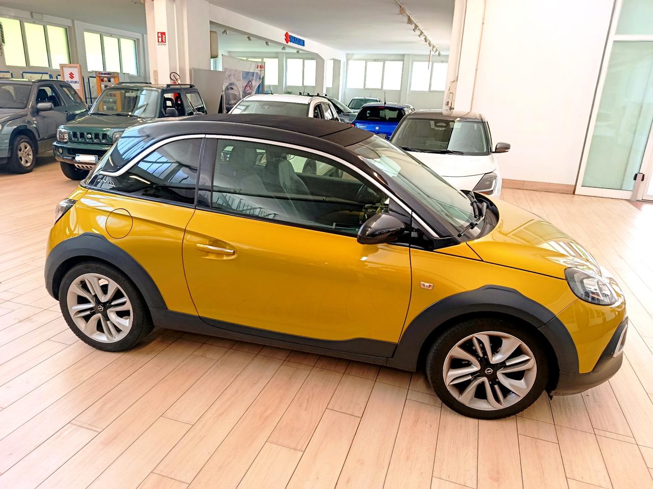 Opel Adam Rocks 1.4 87 CV Air