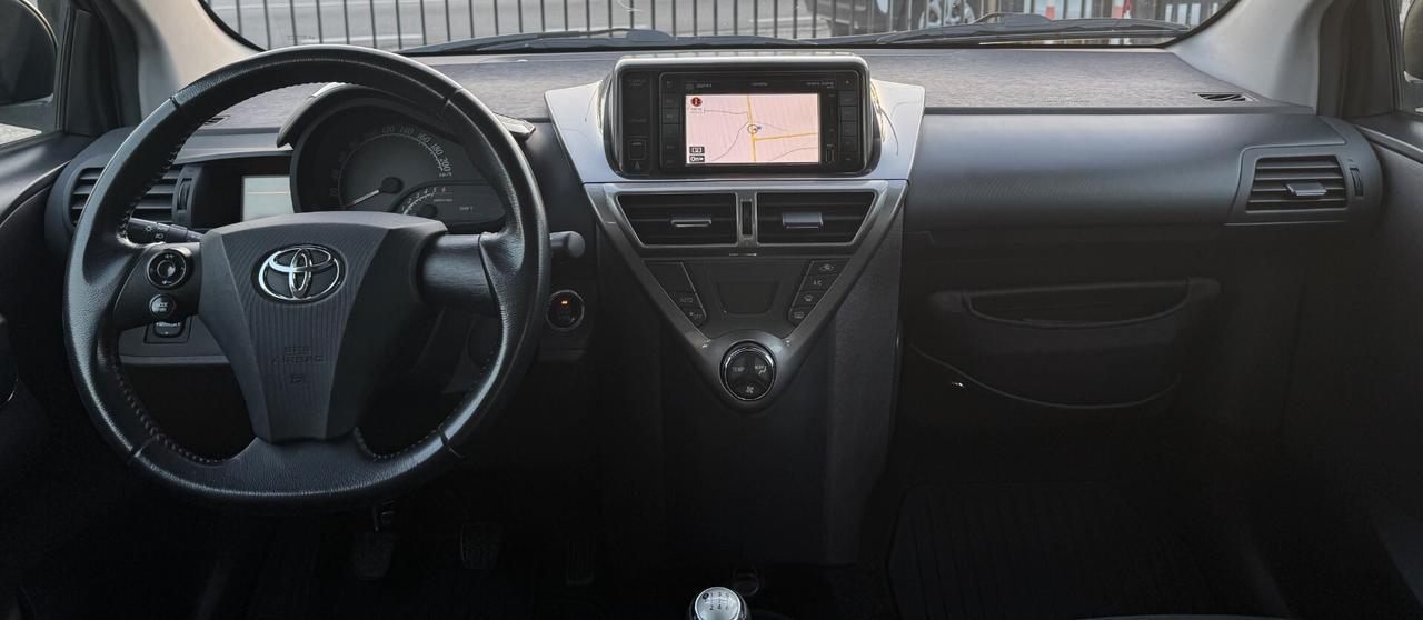 Toyota iQ 1.4 DIESEL