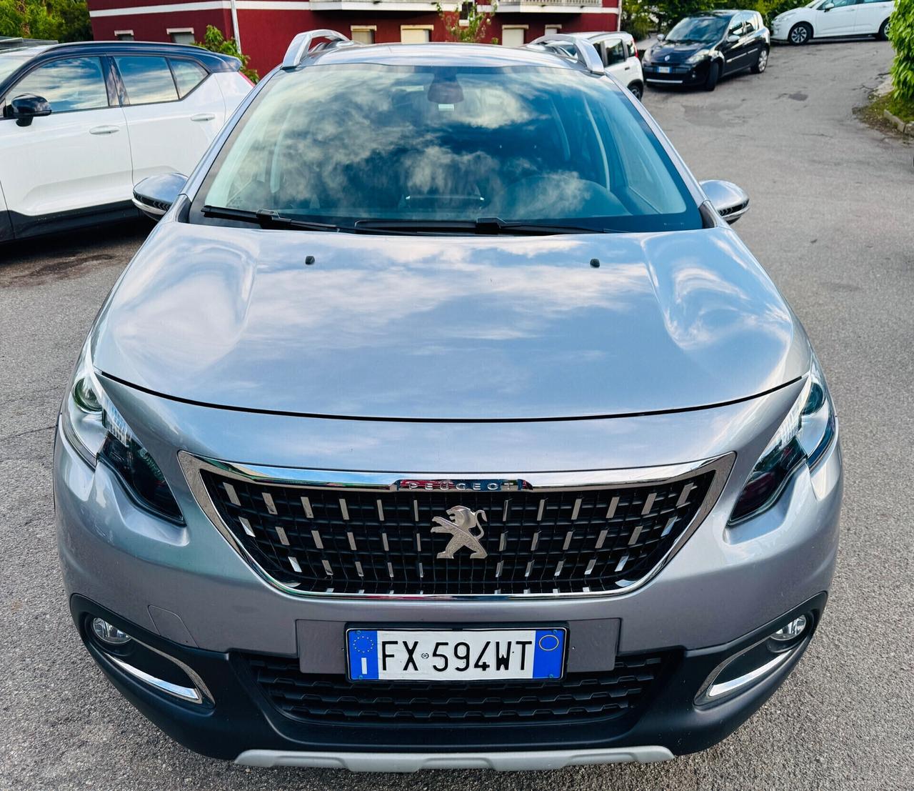 Peugeot 2008 BlueHDi 100 S&S Allure