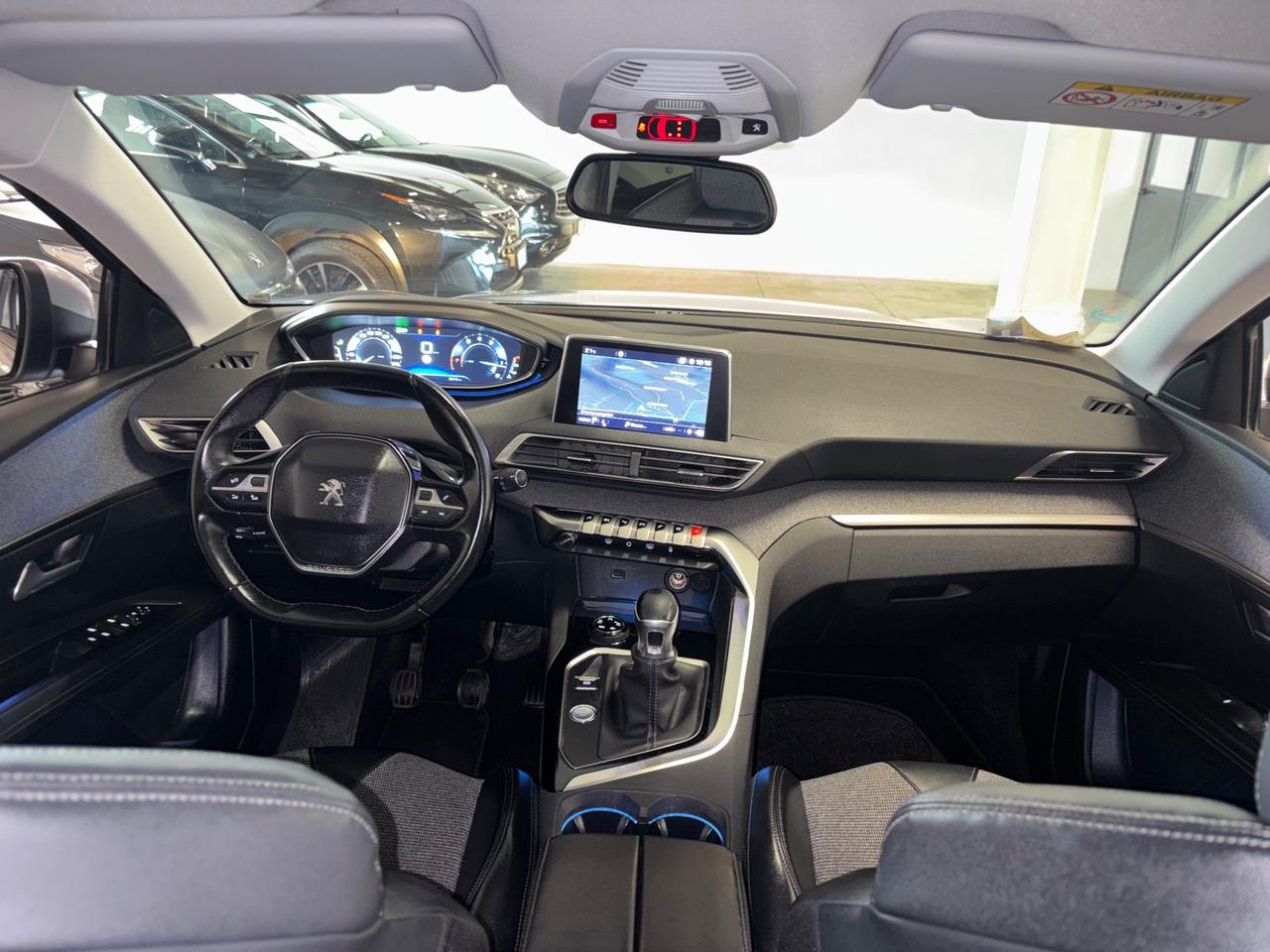 Peugeot 3008 1.2 BENZINA S&S Allure