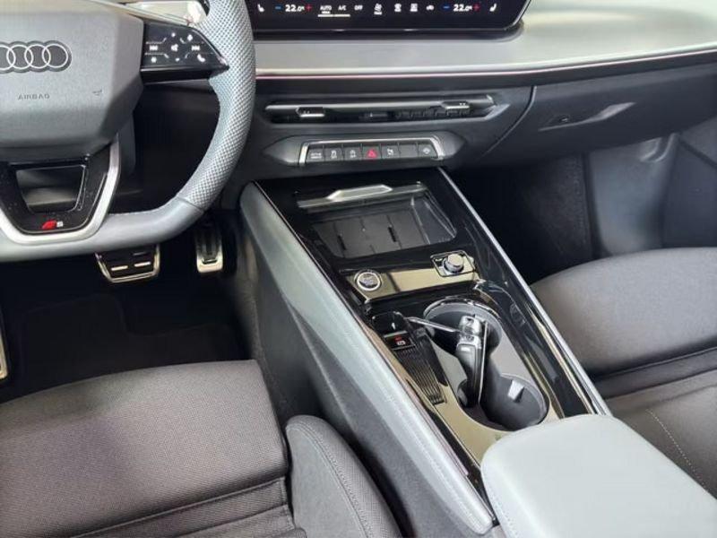 Audi Q3 Audi Q3 TFSI S-tronic S line Black Pack Head-up SONOS LED NAVI CAMERA