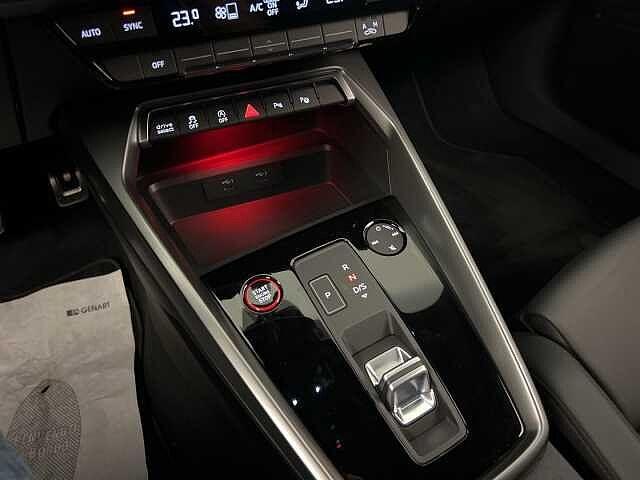 Audi A3 RS 3 Sedan TFSI quattro S tronic