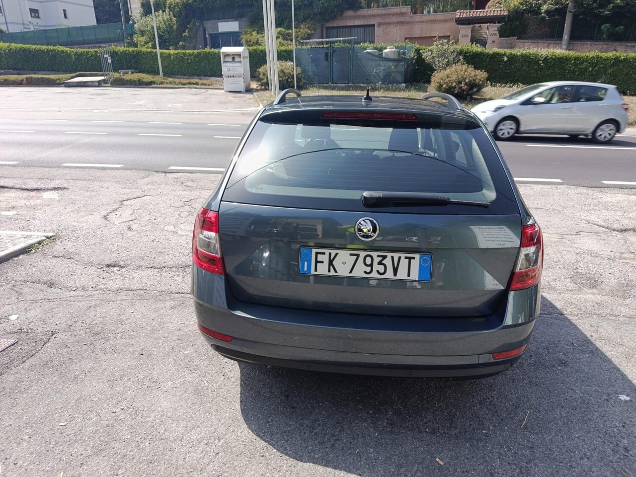 Skoda Octavia 1.6 TDI CR 115 CV DSG Wagon Style