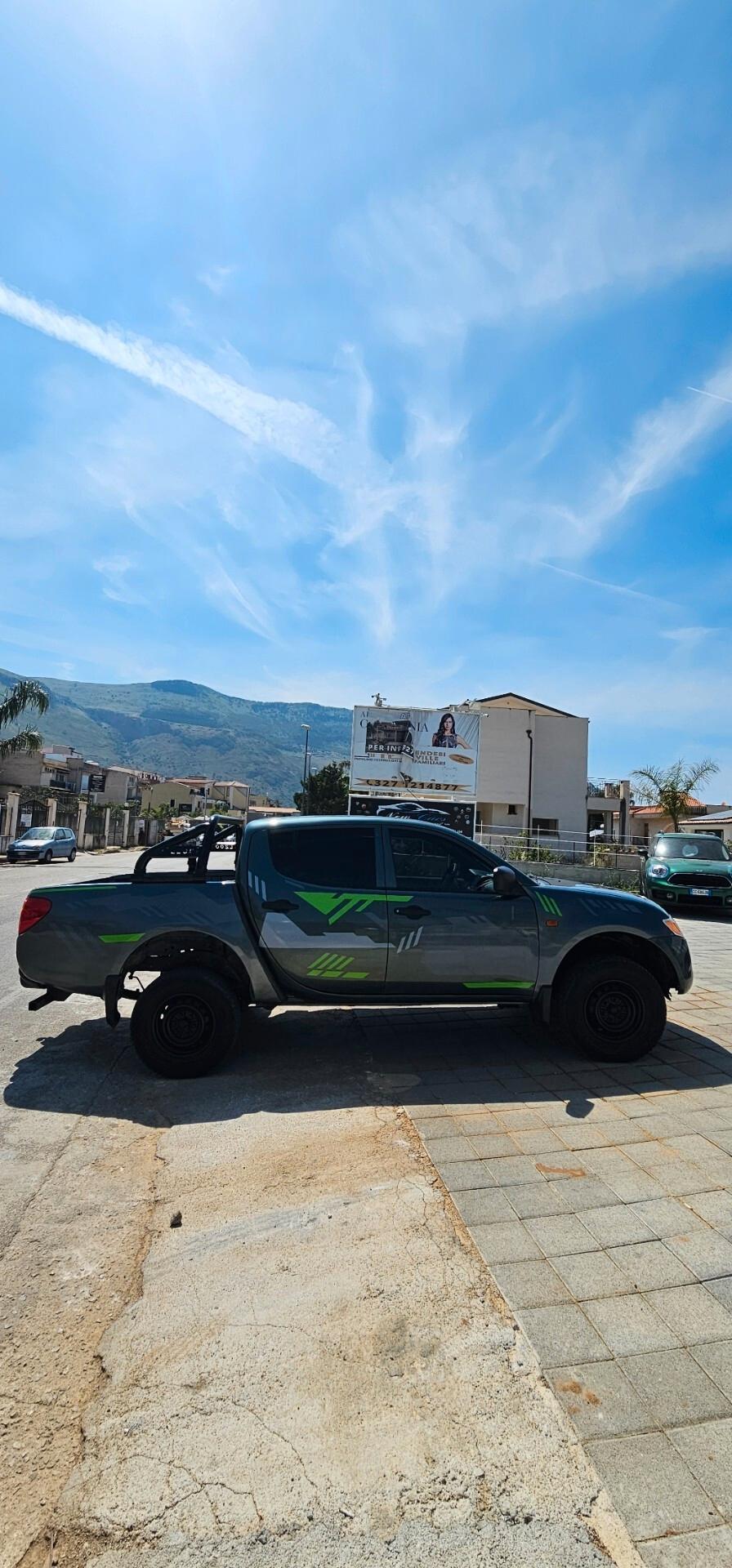Mitsubishi L200 2.5 DI-D/136CV Double Cab Intense