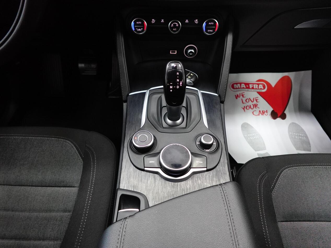 Alfa Romeo Stelvio 2.2 MJT 160 CV AT8 RW SPORT TECH