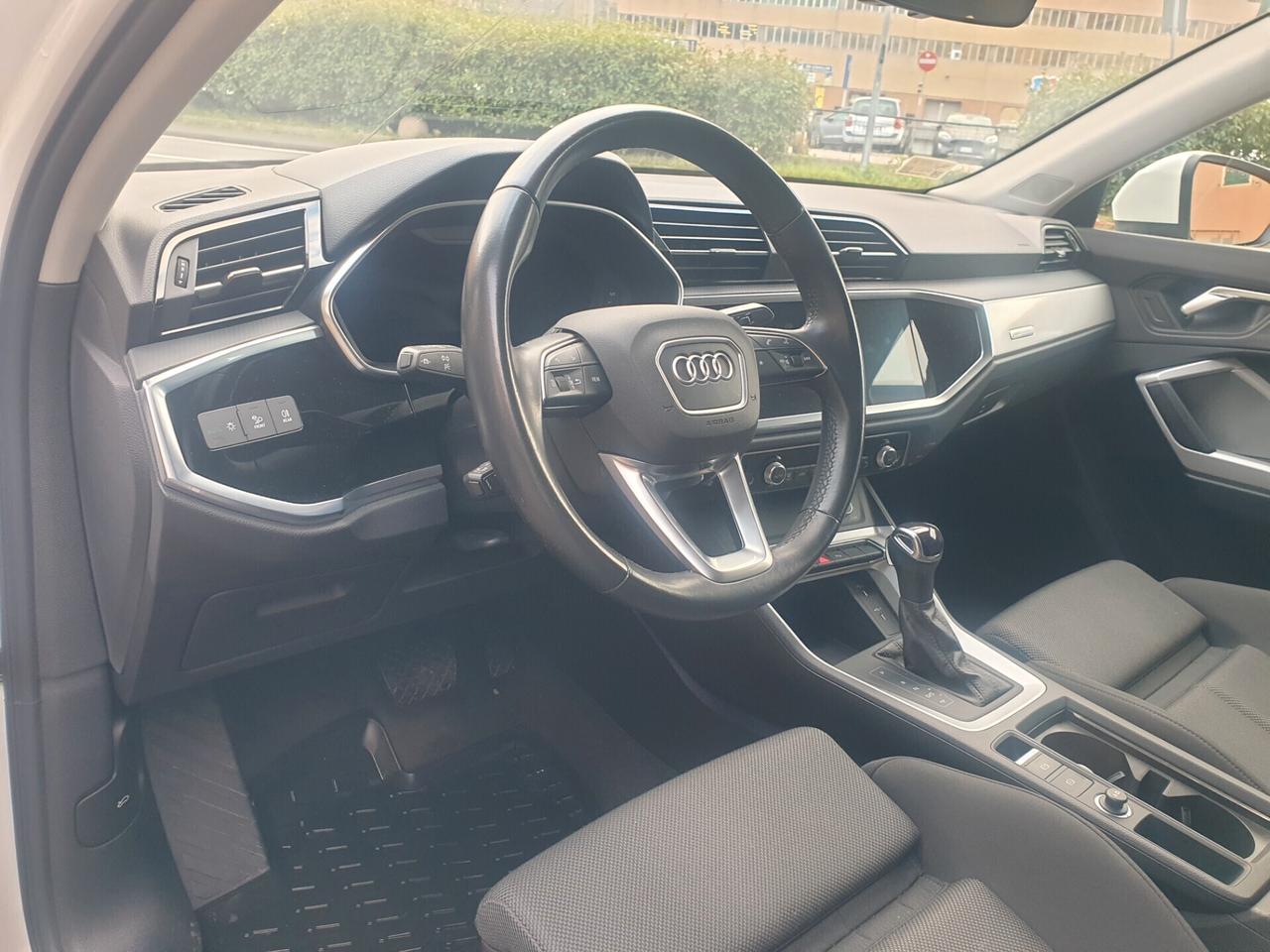 Audi Q3 SPB 35 TFSI S tronic line