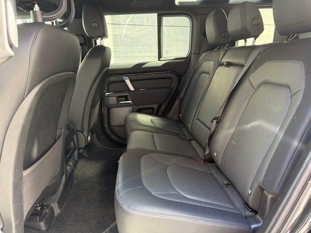 LAND ROVER Defender 110 3.0D I6 200 CV AWD Auto X-Dynamic SE AUTOCARRO