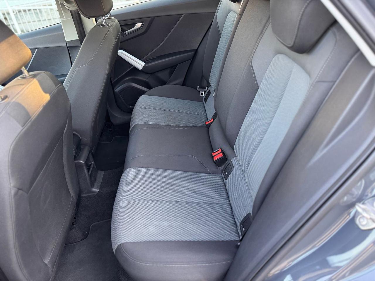 Audi Q2 Business 1.6 30 TDI #50042