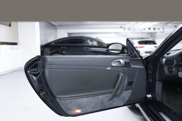 PORSCHE 911 Carrera Cabriolet