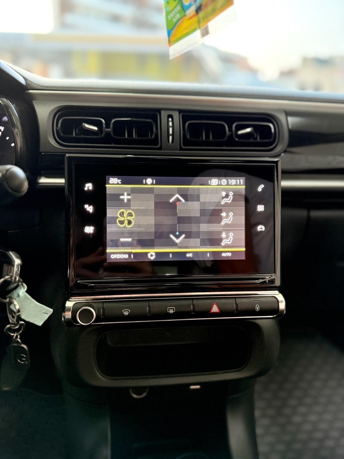 Citroen C3 BlueHDi 100 S&S Shine