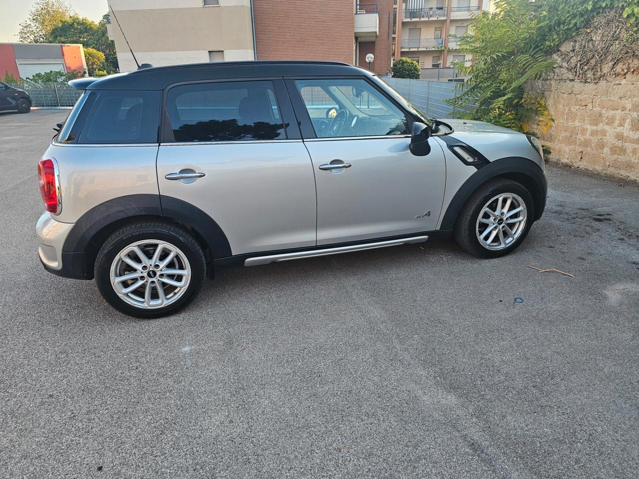 Mini Cooper SD Countryman 2.0 D ALL4 Automatica